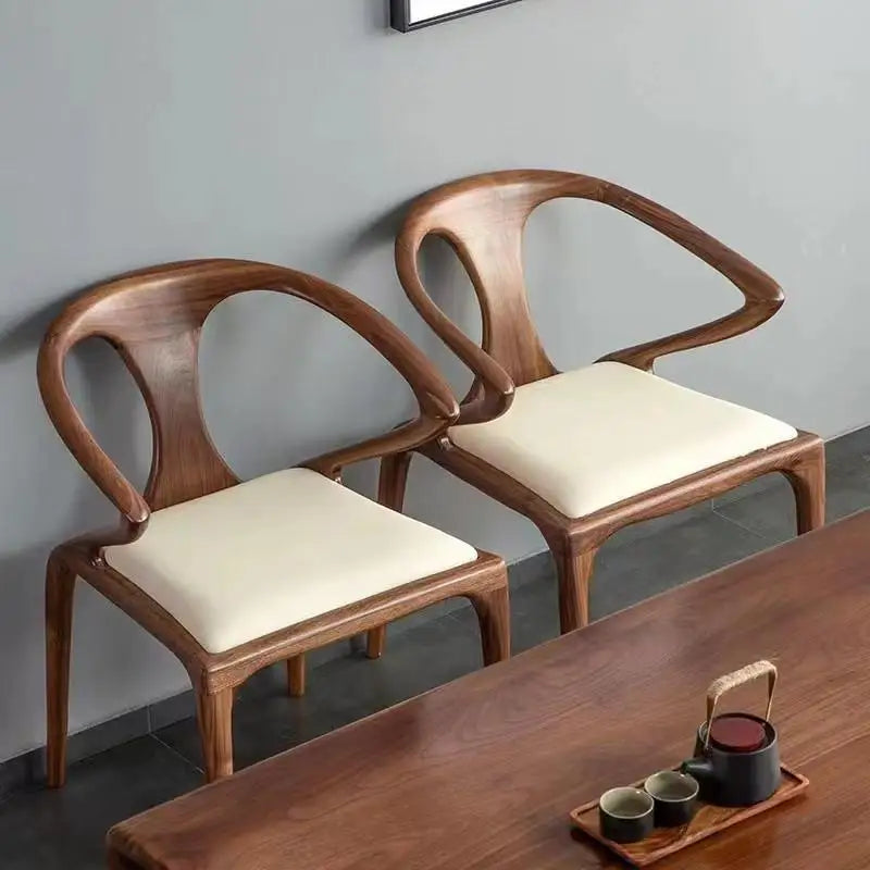 Linnéa Chair